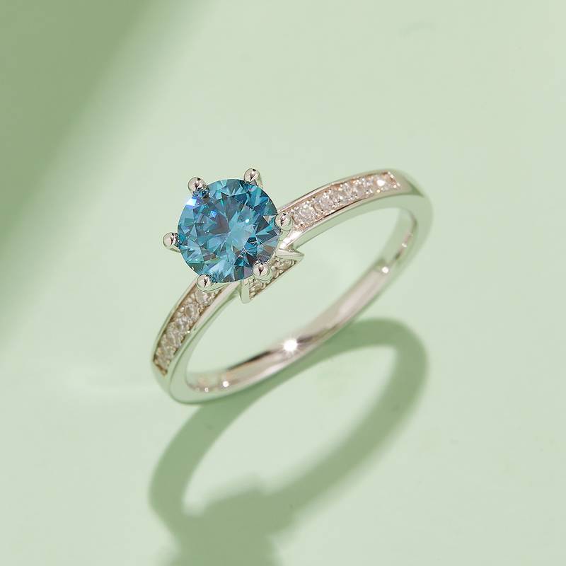 直臂五湖四海微镶S925银镀白金MoissaniteWomen's Ring1ctD级